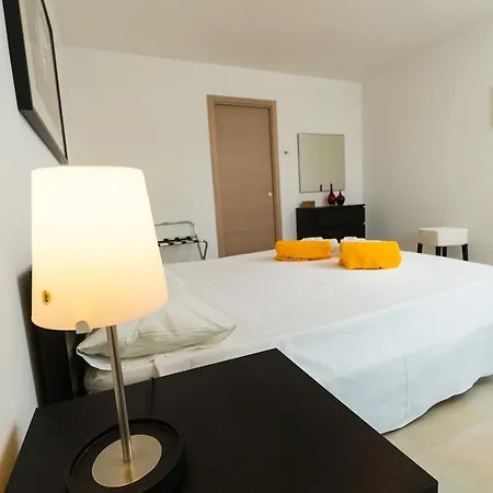 Il Giardino Dei Carrubi Donnalucata (Sicily)