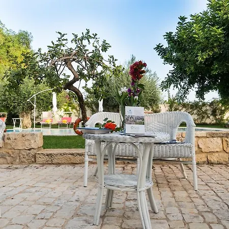 Il Giardino Dei Carrubi